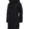 Capuche et poignets anti-vent pour empêcher le vent de s&rsquo;engouffrer dans le manteau