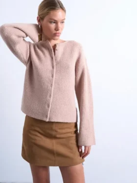 Cardigan en tricot Tsnyla