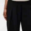 Coupe ample – Pantalon court