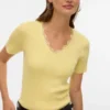 Haut en tricot Awvilja