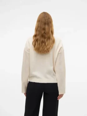 Haut en tricot à col montant, coupe classique