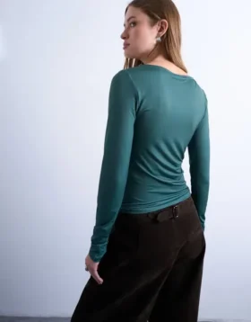 Haut en tricot Tskimmie