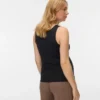 Haut à encolure carrée et coupe classique