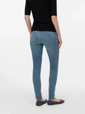 Jeans coupe droite ajustée