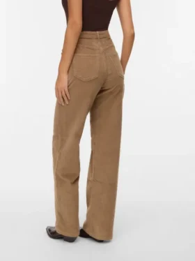 Jeans en velours côtelé taille haute et coupe large Vmtessa