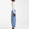 Jeans taille haute coupe « Barrel Fit » de Tsbella