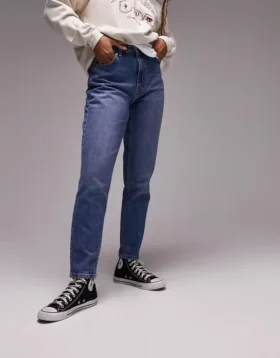 Jeans taille haute « Mom Fit » de Topshop