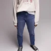 Jeans taille haute « Mom Fit » de Topshop