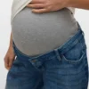 Jeans à taille moyenne et coupe large