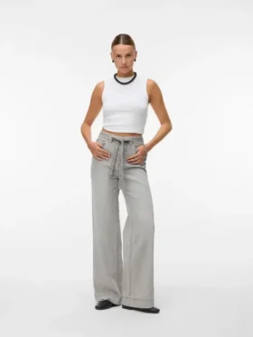 Jeans taille très haute à coupe large Vmkathy