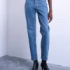 Jeans Tsoriginal à taille haute et coupe « Mom Fit »