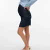 Jupe courte à taille haute