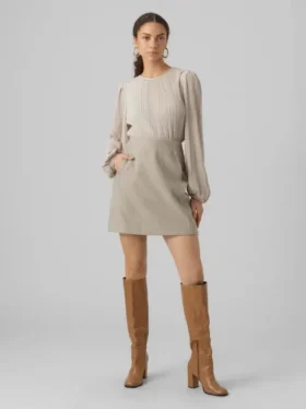 Jupe courte à taille haute Vmfortuneallison