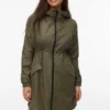 Manteau à col montant et poignets élastiqués