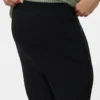 Pantalon chino ajusté