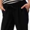 Pantalon coupe classique