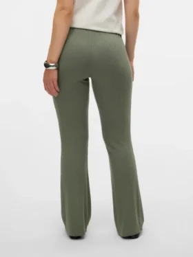 Pantalon coupe classique à taille haute