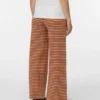 Pantalon coupe classique à taille haute