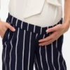 Pantalon coupe classique à taille mi-haute