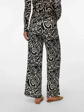 Pantalon à coupe large