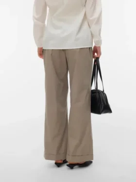 Pantalon à coupe large