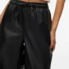 Pantalon taille basse Vmkananda