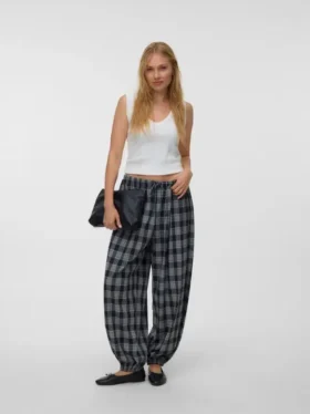Pantalon taille mi-haute Vmcharm