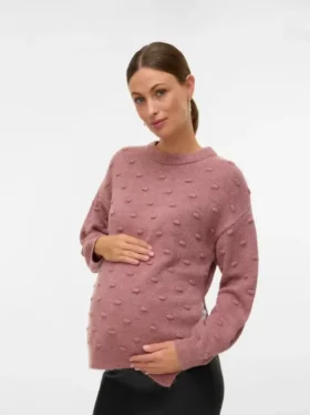 Pull à col rond et coupe classique