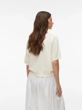 Pull en tricot Awjemma