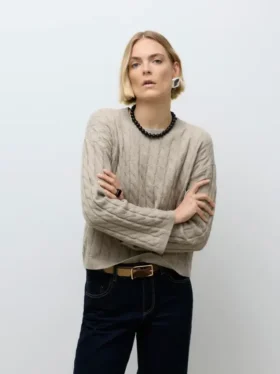 Pull en tricot Awlorella