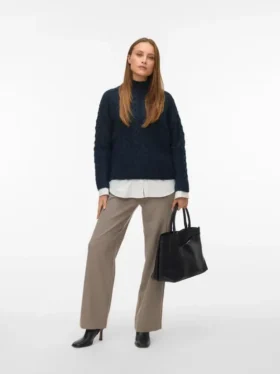 Pull en tricot Awtonja