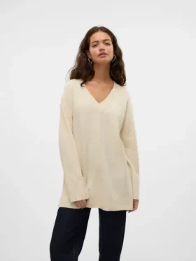 Pull en tricot Vmesti