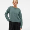 Pull en tricot Vmesti