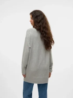 Pull en tricot Vmesti