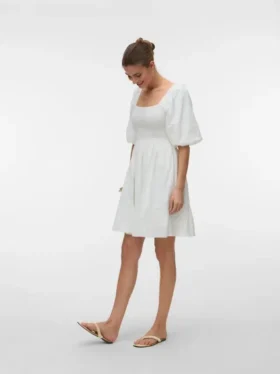 Robe courte Awjulie