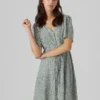 Robe courte Vmalba