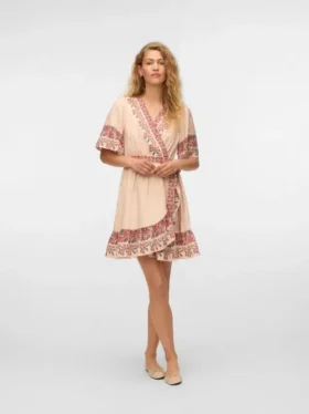 Robe courte Vmalia