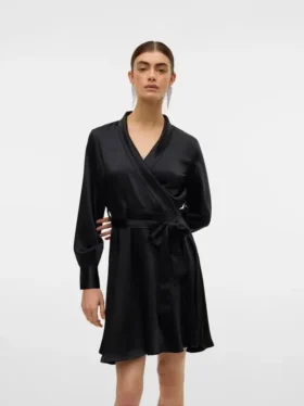 Robe courte Vmbea