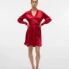 Robe courte Vmbea