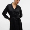 Robe courte Vmbea