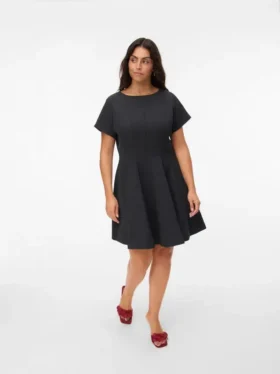 Robe courte Vmbestie