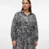 Robe courte Vmcdebbyana