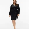 Robe courte Vmcsensa