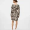 Robe courte Vmpoet