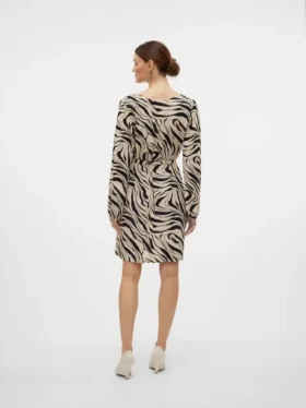Robe courte Vmpoet