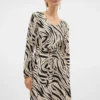 Robe courte Vmpoet
