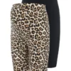 Short ajusté