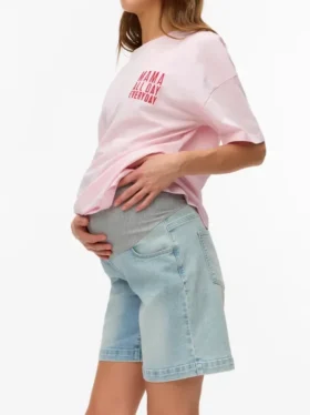Short coupe ajustée