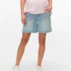 Short coupe ajustée