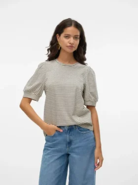 T-shirt Awkerry